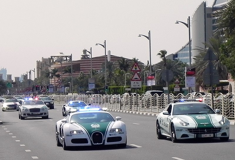 world fastest police cars bugatti veyron on road in dubai